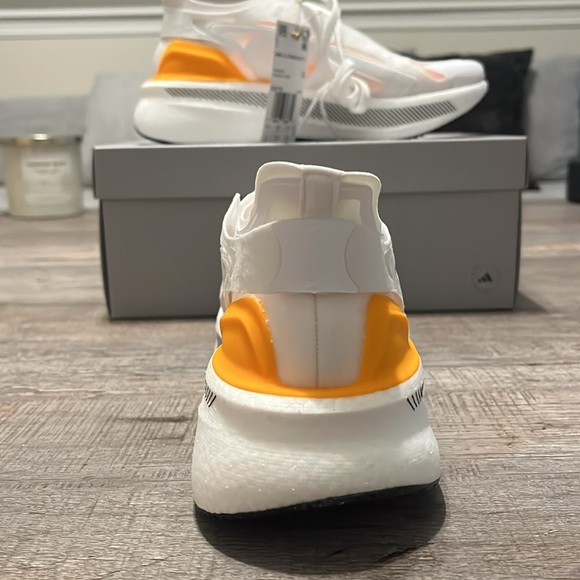 NWT Adidas by Stella McCartney Ultraboost 5 Shoes - White/Orange - IE8770 - Picture 6 of 17